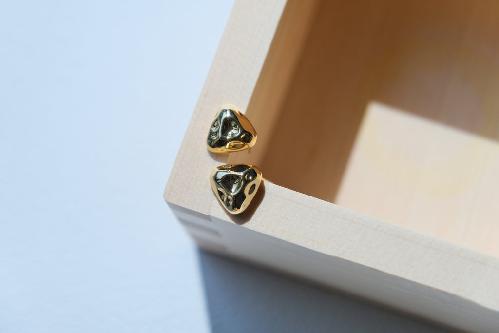 Petite Pebble Studs