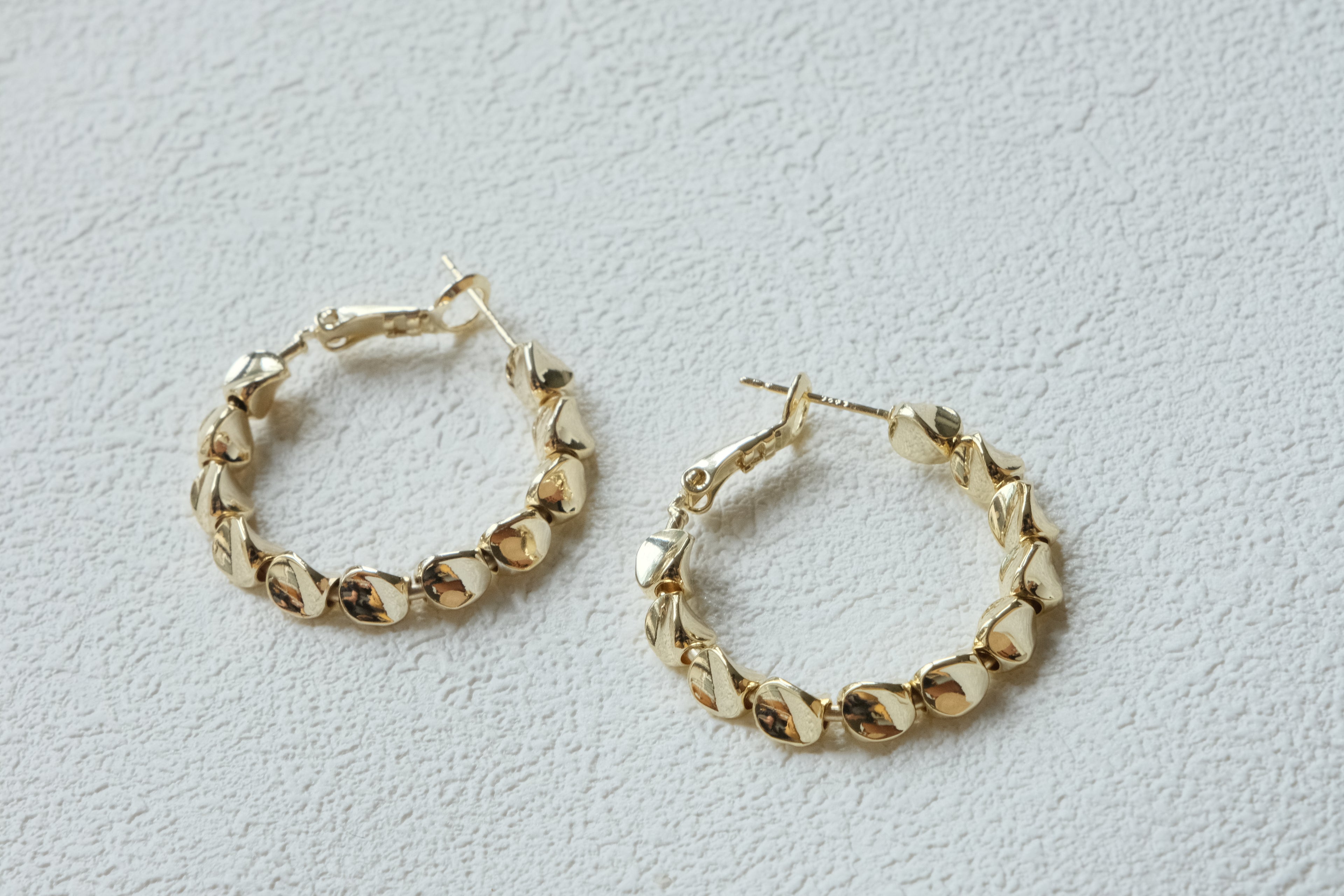 Pétale Wrapped Hoops
