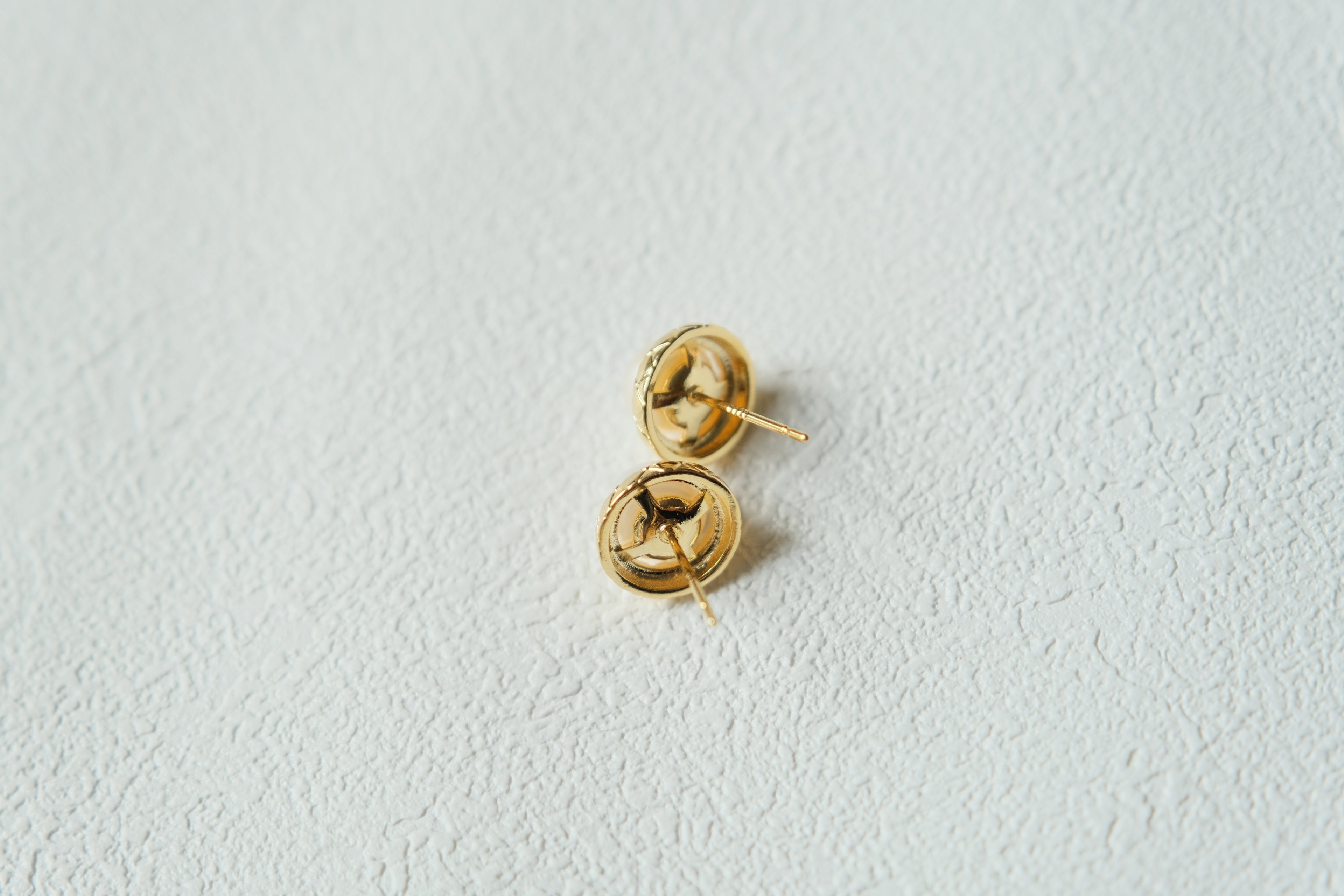 Matelassé Pearl Studs