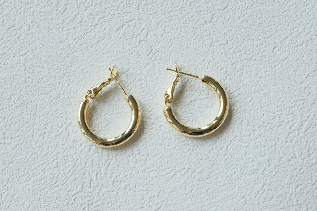 Petite Luxe Hoops