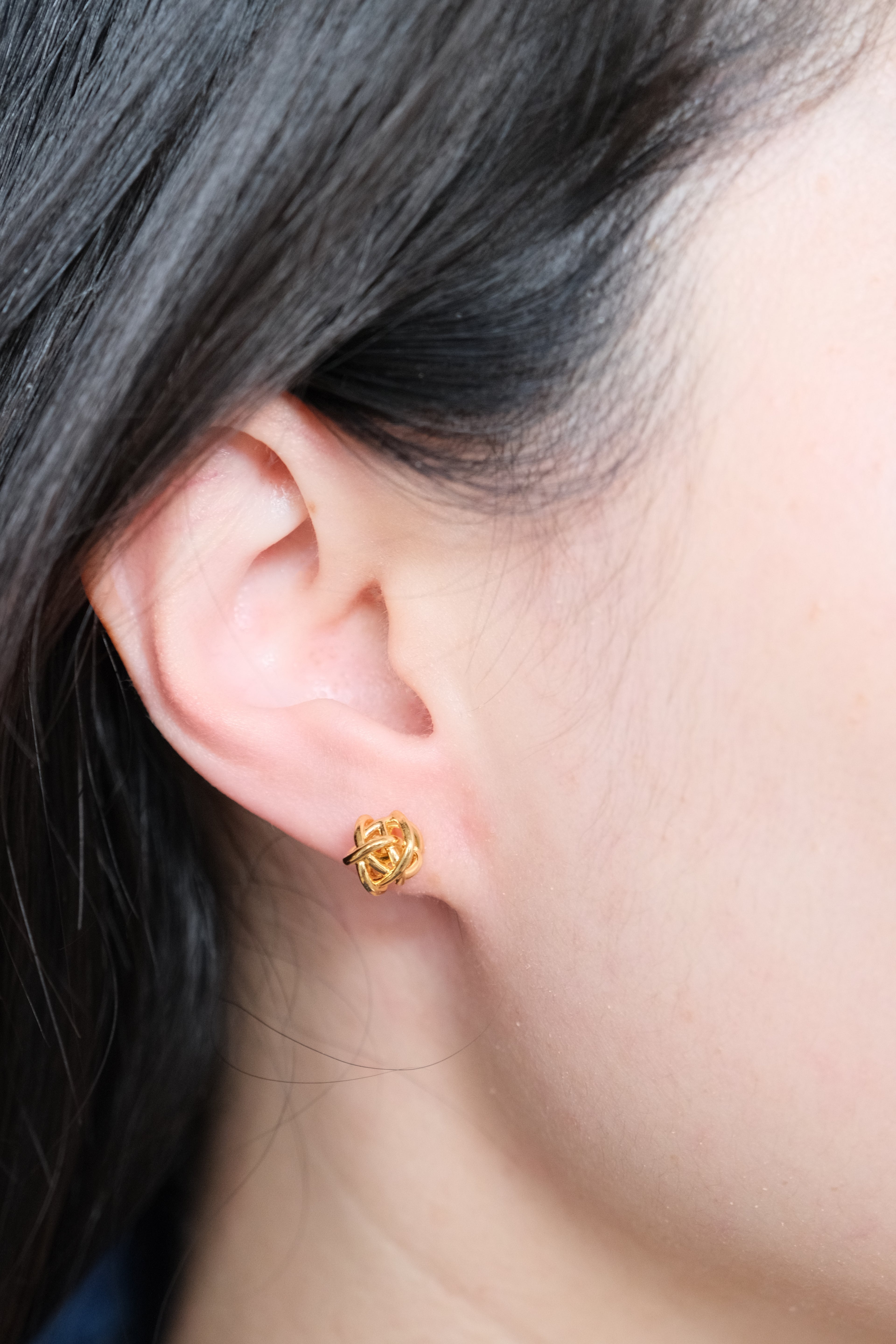 Tressé Woven Studs