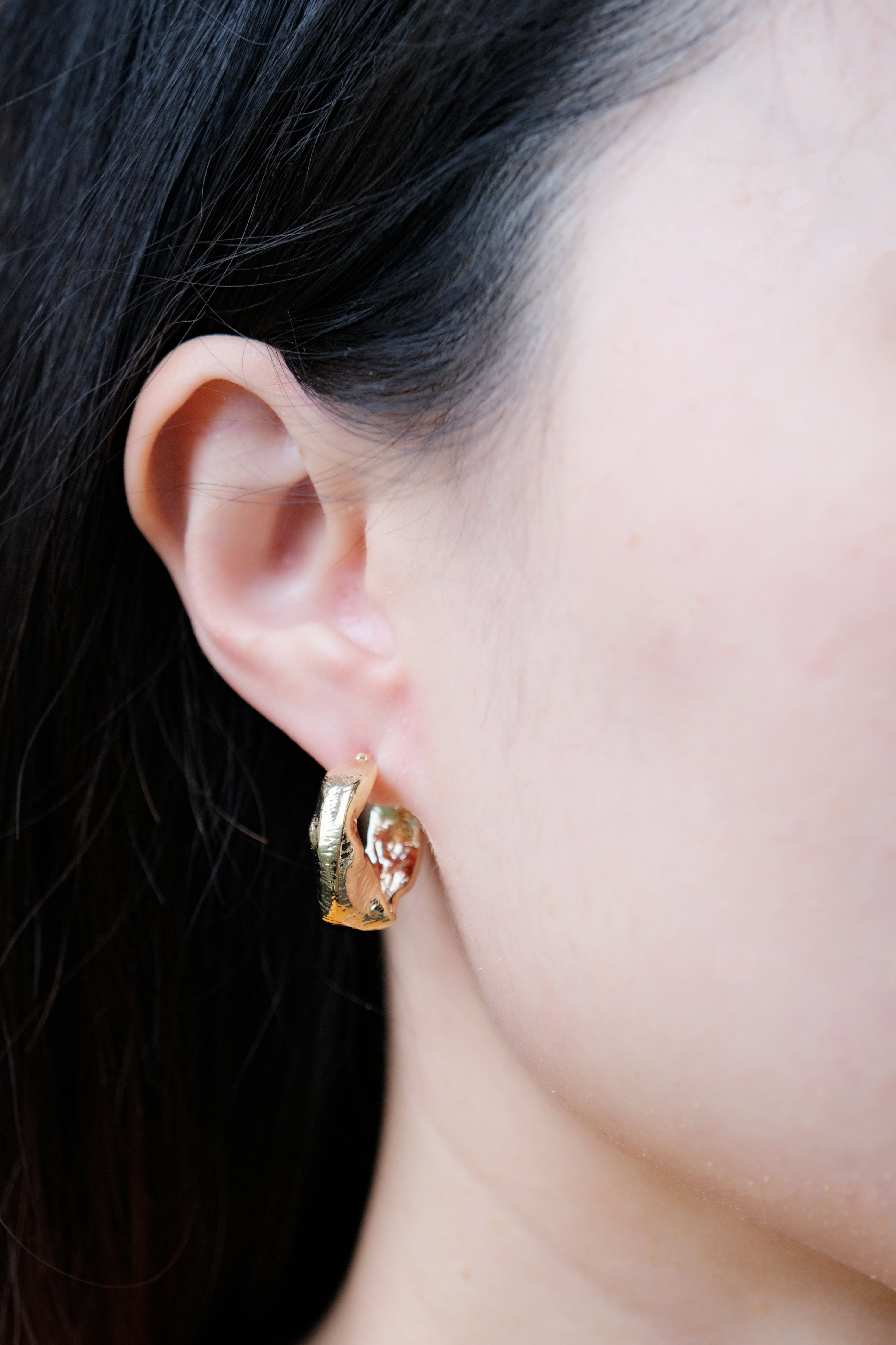 Lune Hammered Hoops