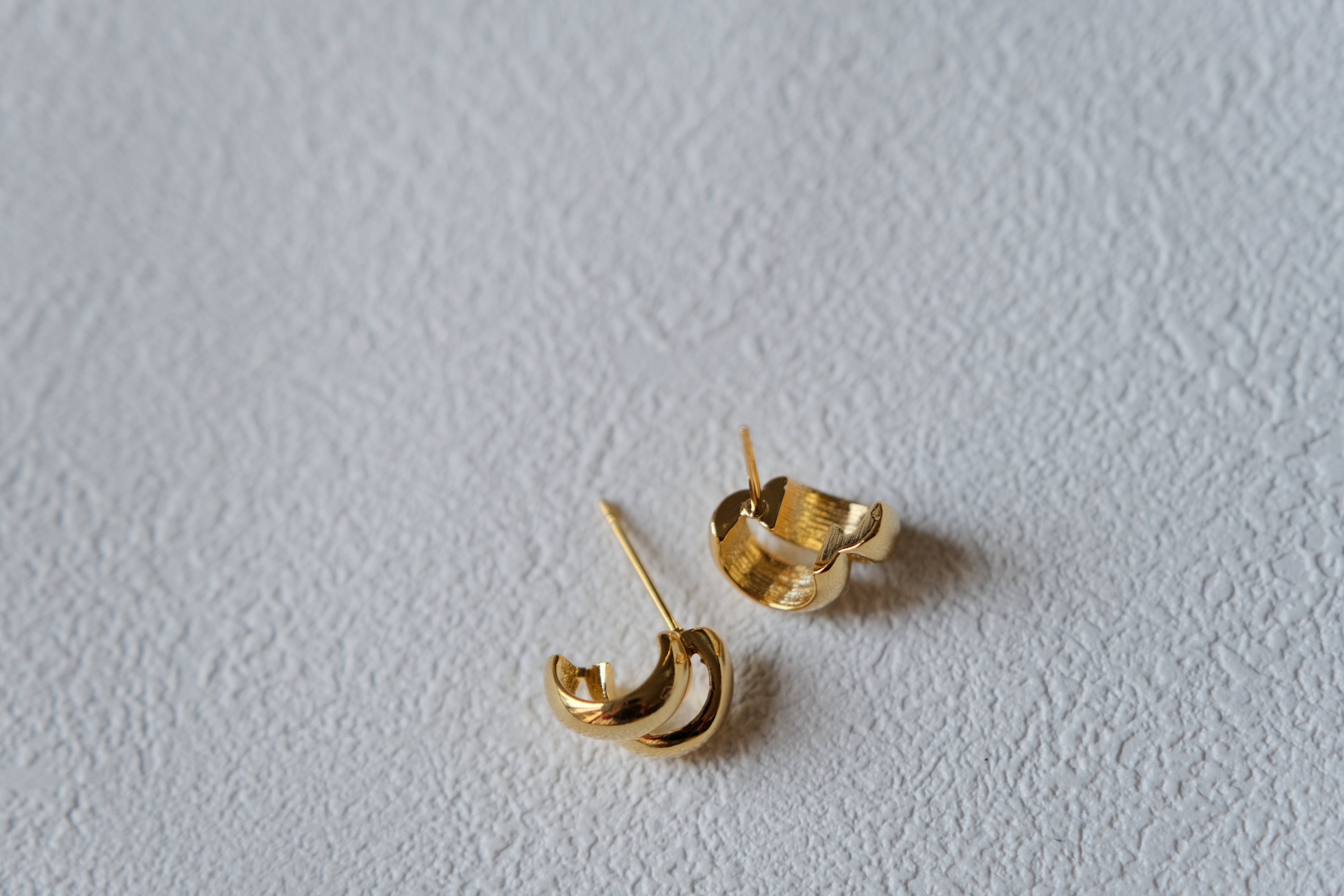 Cascade Crescent Drops