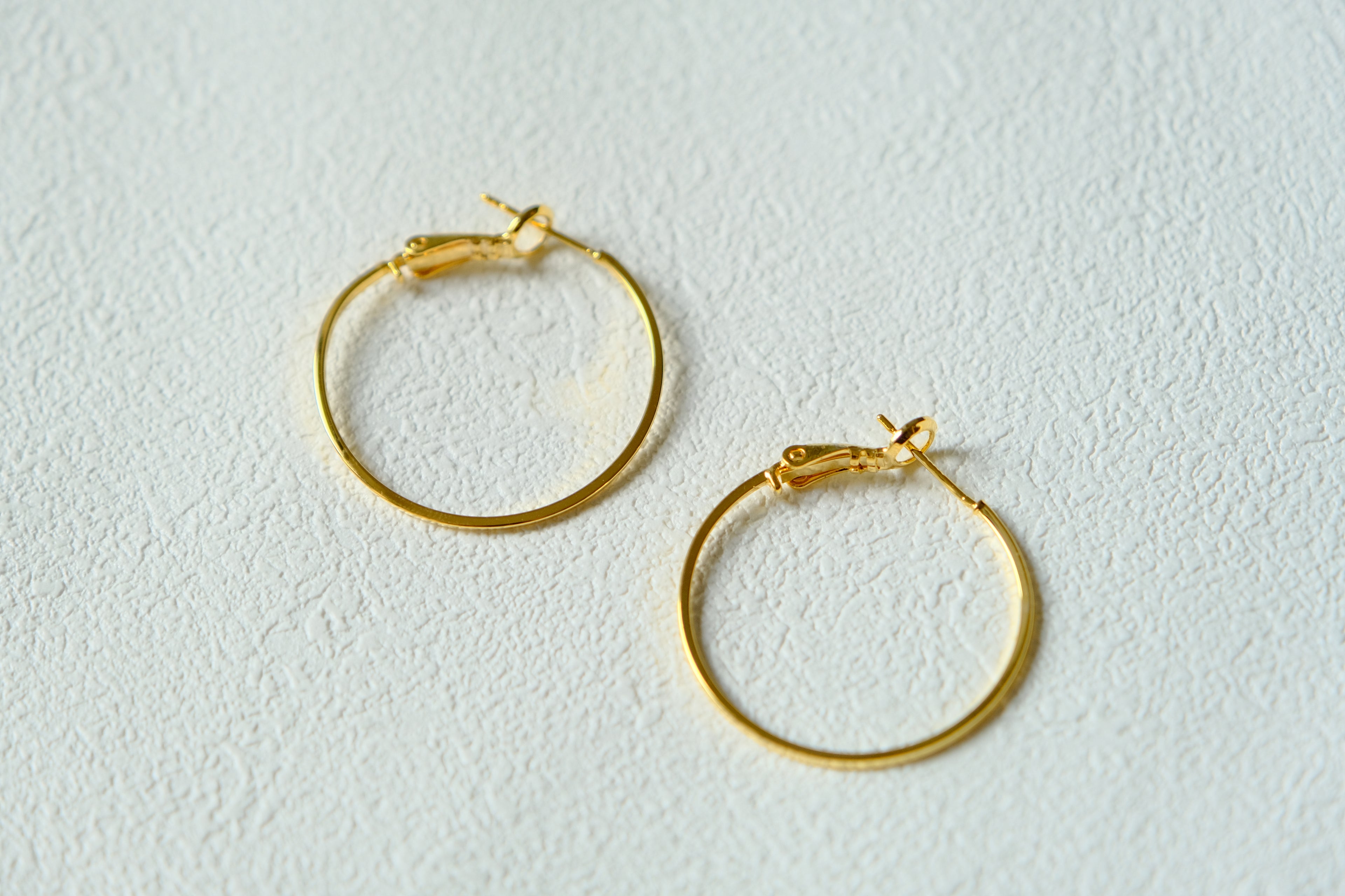The Everyday Luxe Hoop