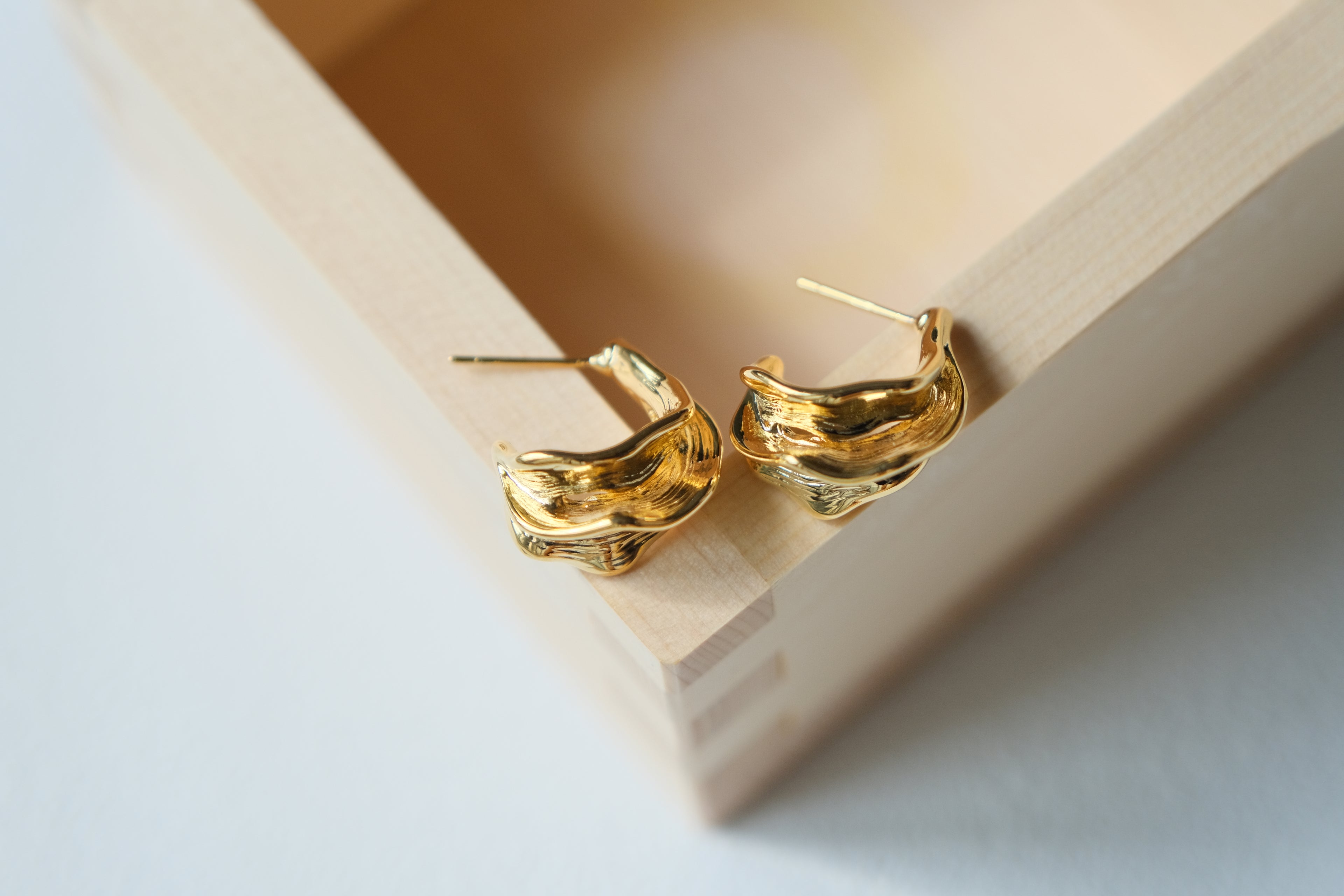 Vague Sculptural Studs