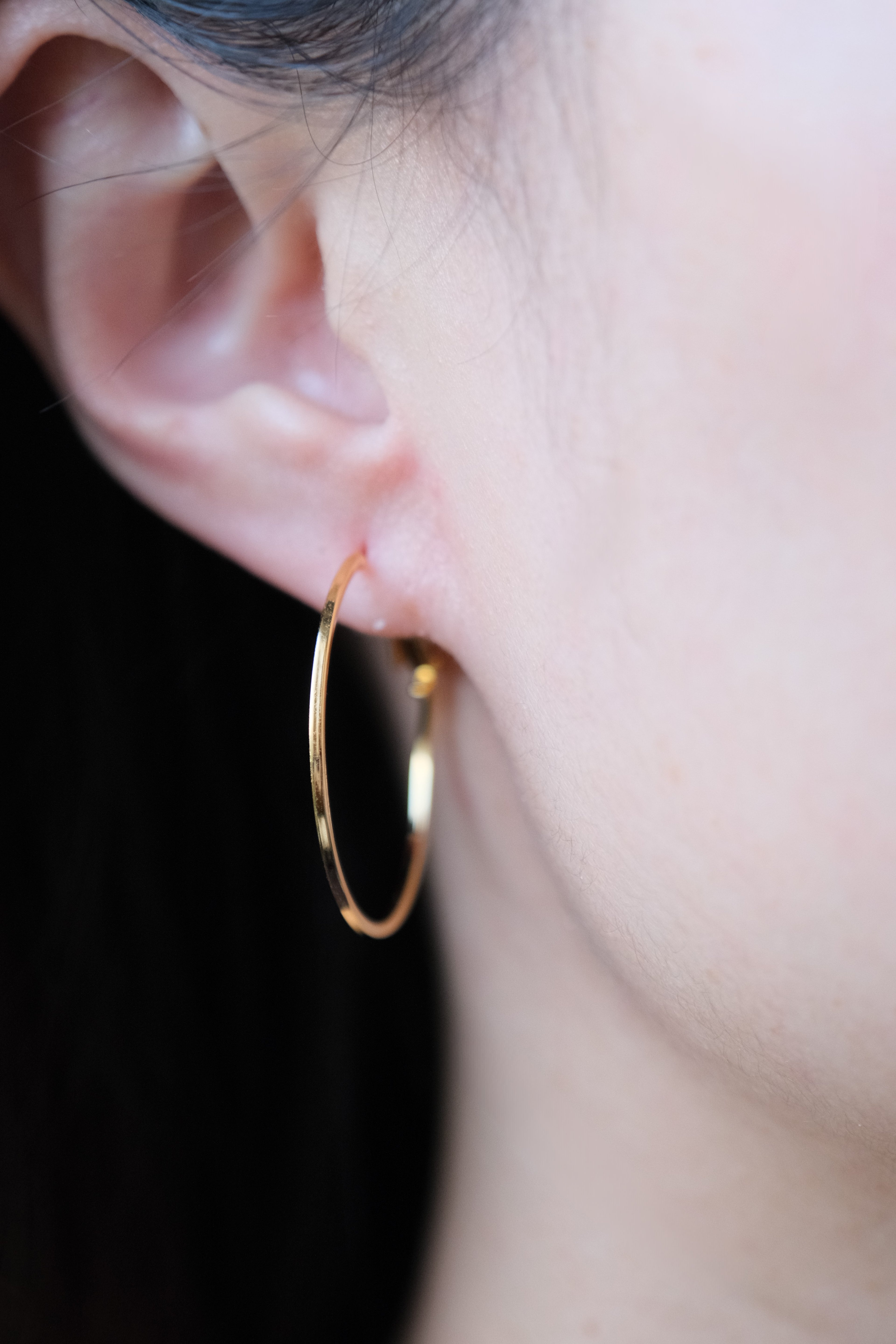 The Everyday Luxe Hoop