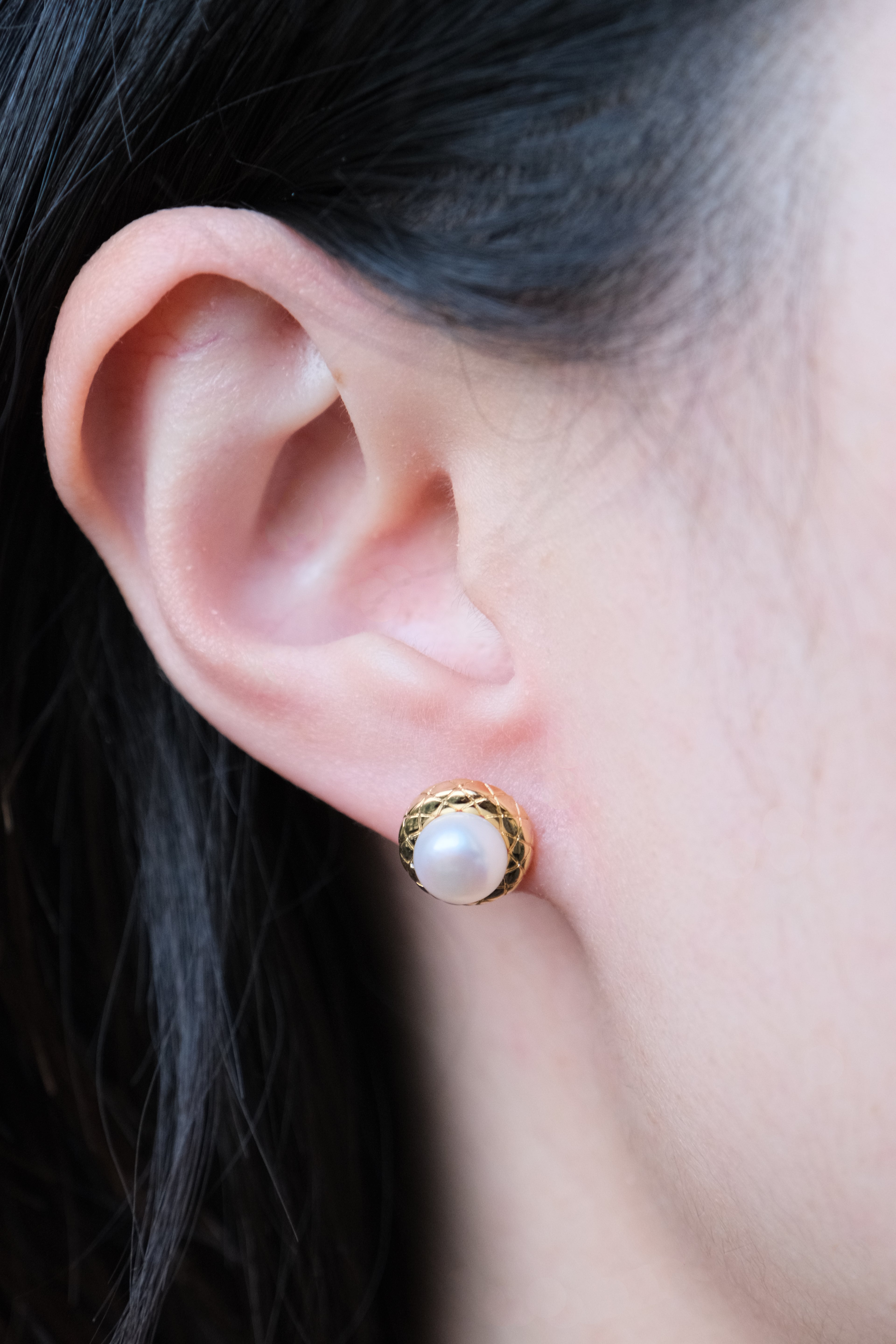 Matelassé Pearl Studs