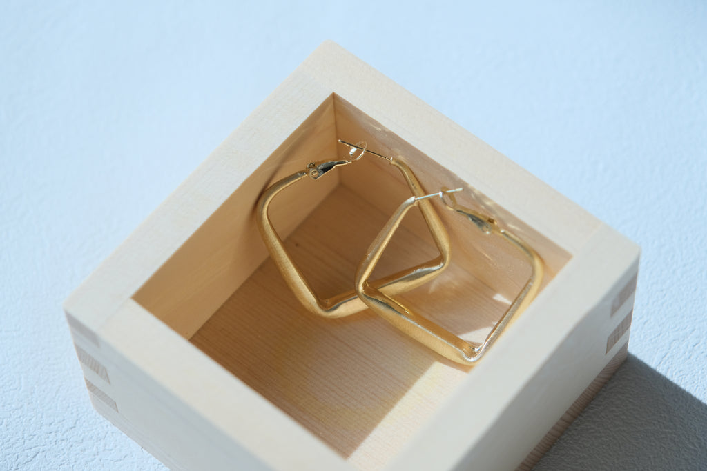 Carré Matte Hoops
