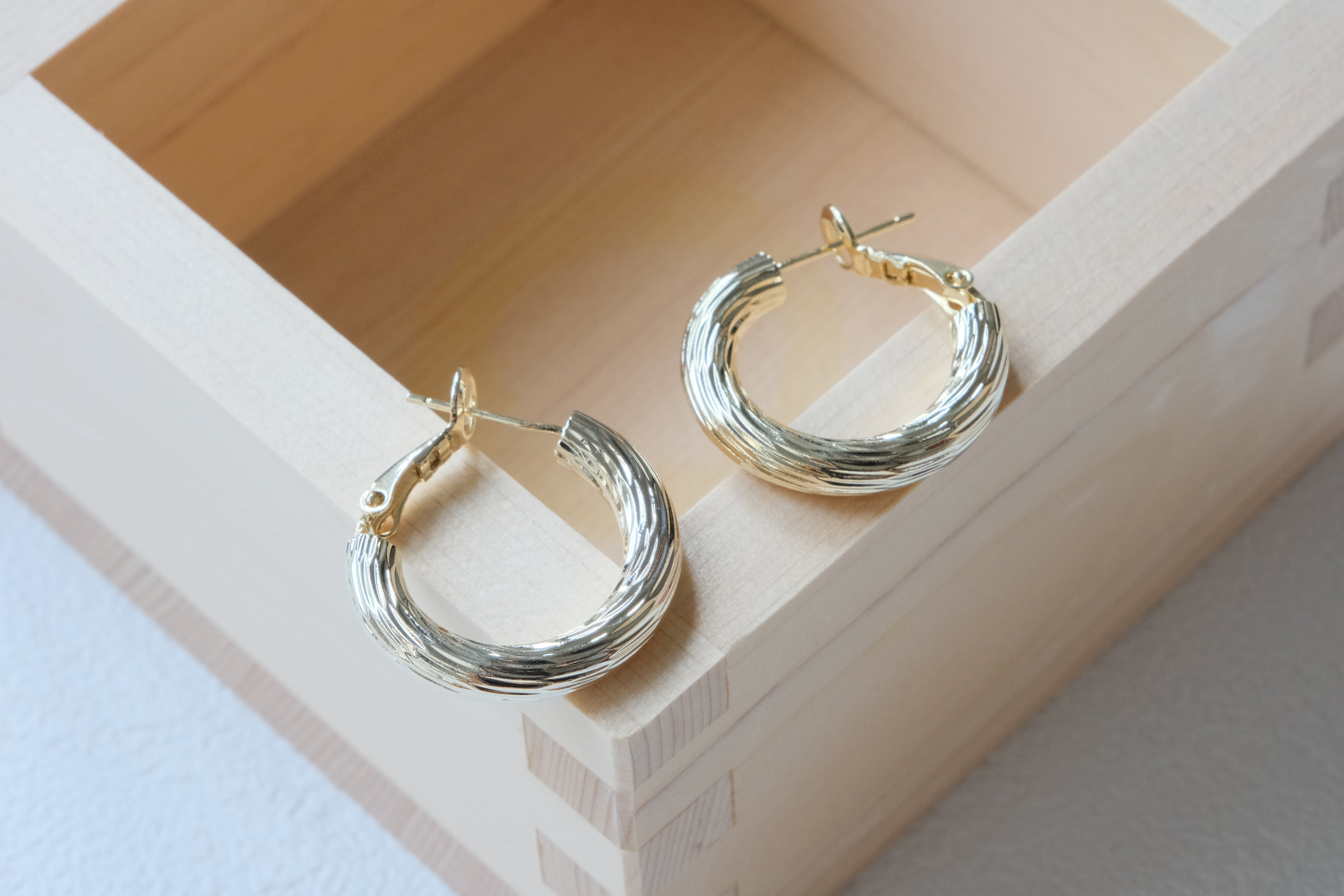 Spirale Ribbed Hoops